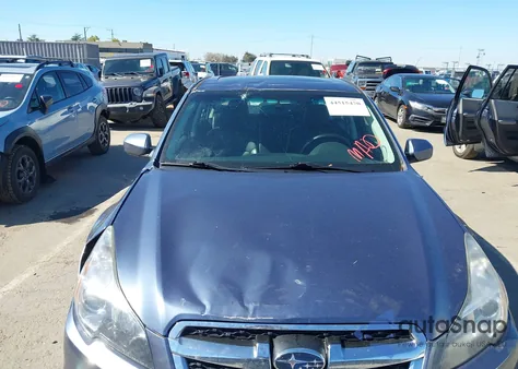 2014 Subaru Legacy 2.5I Limited z USA, uszkodzony, nr VIN 4S3BMBL67E3027663